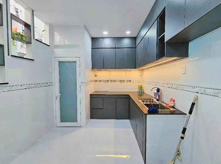 Bán nhà riêng tại đường Lê Đình Cẩn, 30m2 - uy tín - chất lượng