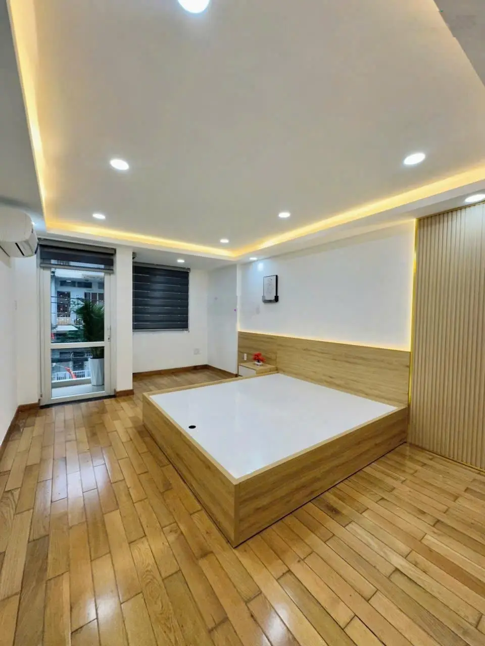 NHÀ VÕ OANH , P25 , BÌNH THẠNH : 75M2( 5*15) , 5 TẦNG . HẺM XE TẢI TRÁNH _ 15,5 TỶ Thương Lượng