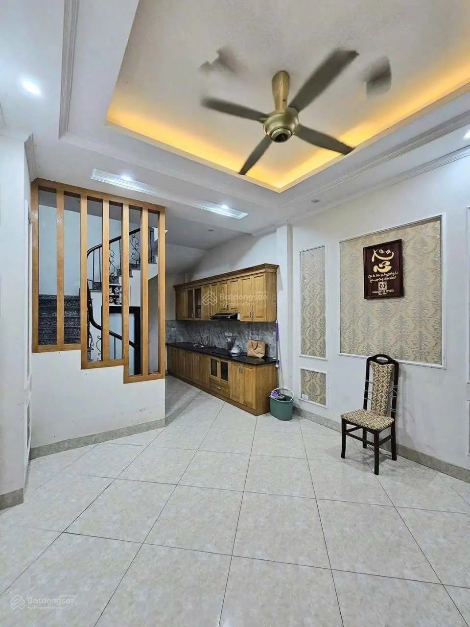 Bán nhà Ngọc Thụy 35m2 x 5 T ô tô đỗ cửa