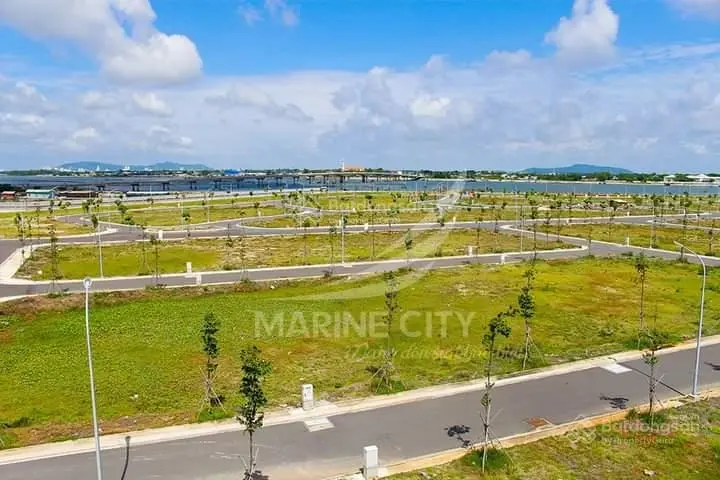 Chính chủ bán nền đất 120m2, Marine City. Vị trí đắc địa