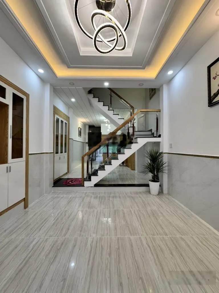 Xe hơi ngủ trong nhà - 4tầng BTCT - mới đẹp ở ngay - 56m2 - 5PN - Lê Đức Thọ P16 GV - chỉ 6tỷ8 TL