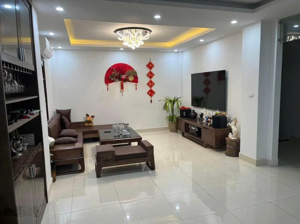 Nhà Ngõ 514 Thuỵ Khuê, Tây Hồ. Dt 35m2. 4 T. Mt 6m. Giá 7.7 Tỷ. Kinh doanh, Ngõ Thông. Giá đầu tư.