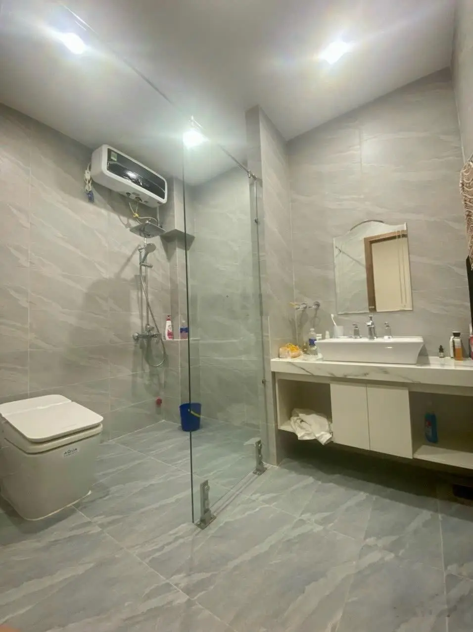 Nhà 3 tầng mới đẹp mặt tiền đường Lê Thanh Nghị gần Phan Đăng Lưu trục đường kinh doanh sầm uất