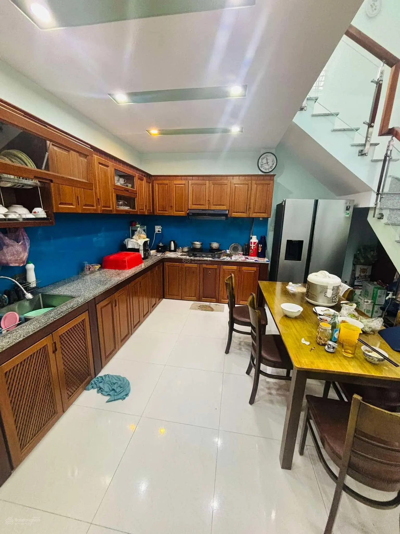 Bán nhà mặt phố đường 5,5m lề 3m Dương Trí Trạch gần ngay bãi biển Phạm Văn Đồng