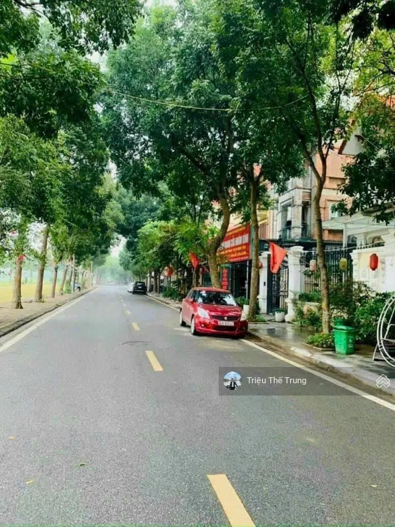 Biệt thự BT8 KĐT Việt Hưng - Long Biên, đã hoàn thiện full nội thất An sinh đỉnh, DT: 168.2m2