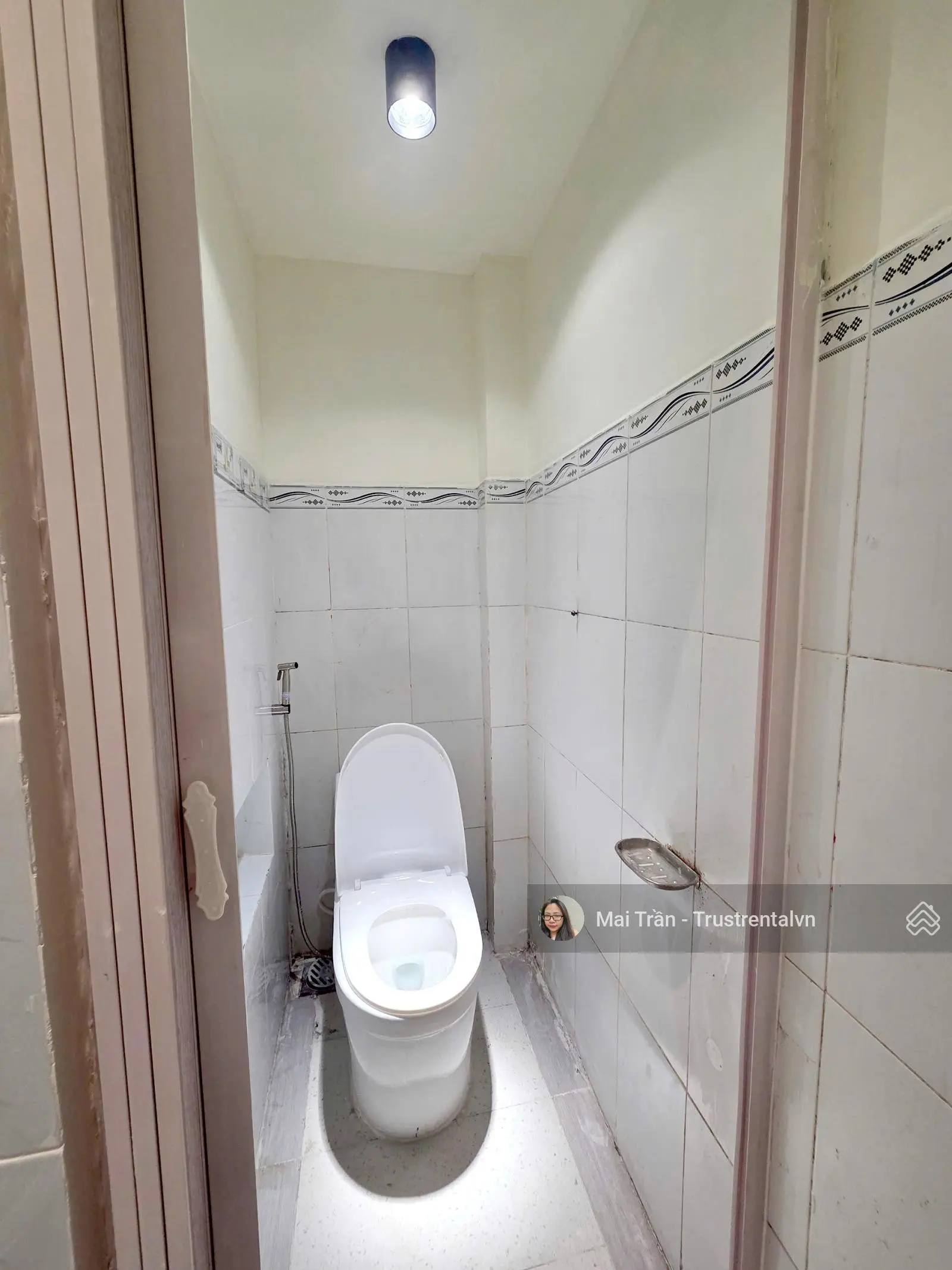 Bán nhà hẻm ba gác đường ĐT826C Cần Giuộc - Nhà rộng đẹp mới - Gần dự án cầu Rạch tôm xây mới