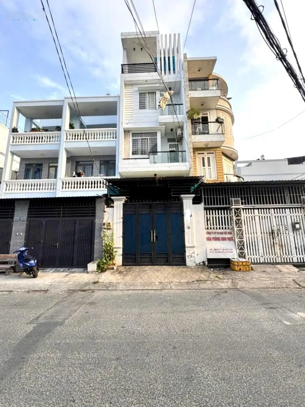 Chính chủ bán nhà 4.8 x 13m hẻm ô tô 7 Thành Thái, khu Cư Xá Đồng Tiến, 4 tầng 4PN, full nội thất