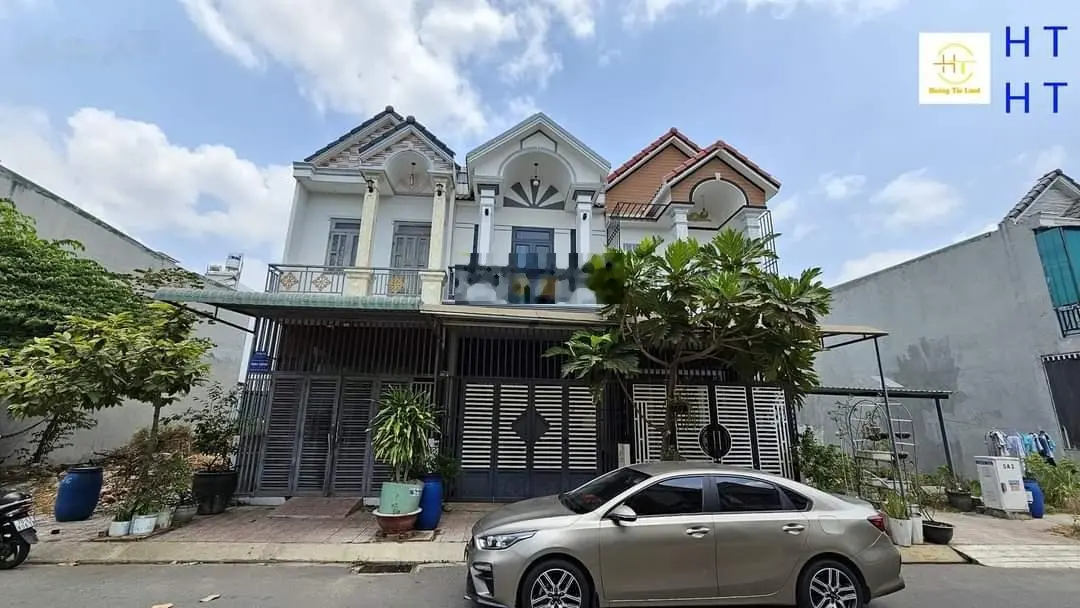 2,7 tỷ TL, 60m2(4x15), nhà MTKD 1trệt 1lầu, cách chợ 200m, gần ngã tư Miếu Ông Cù 500m