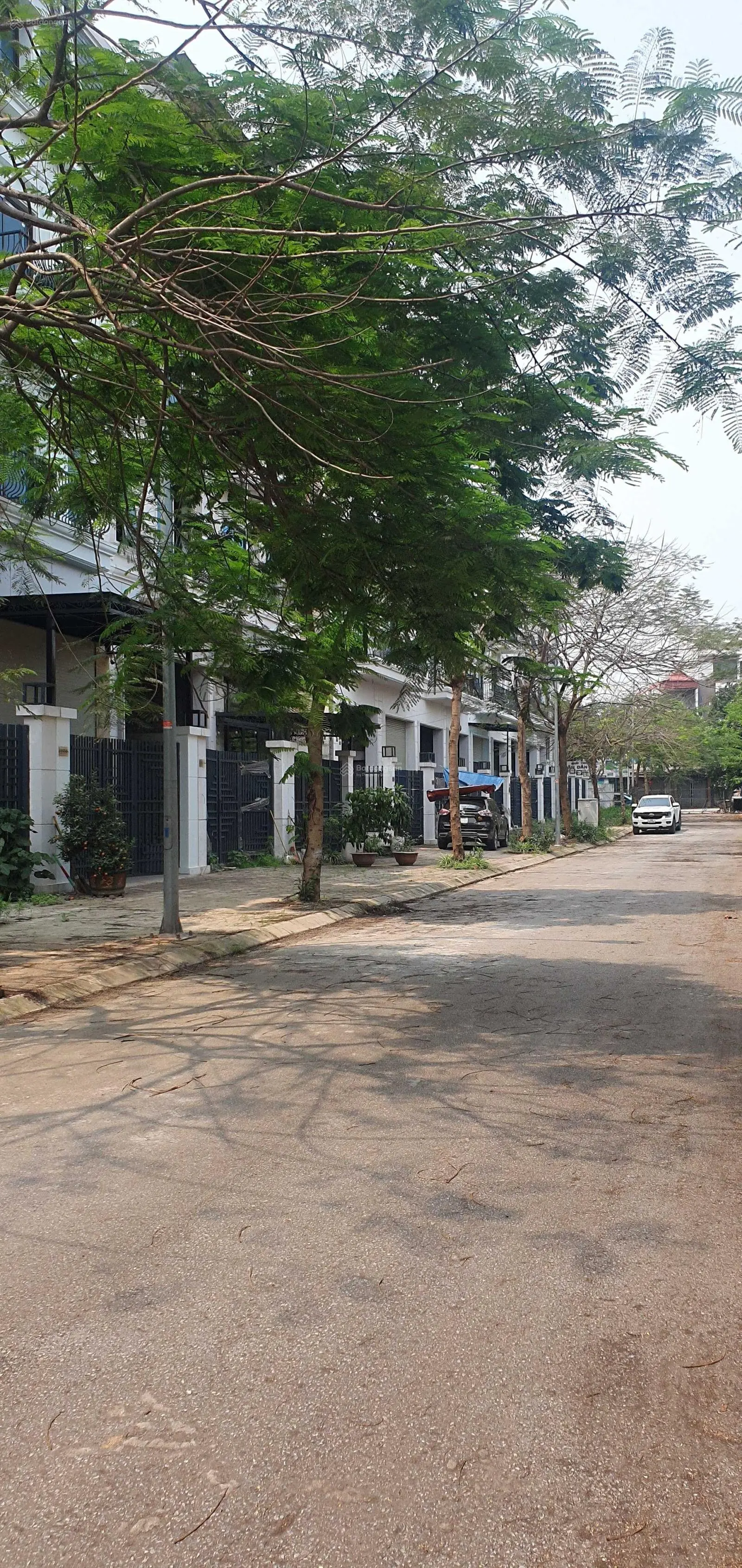 CHÍNH CHỦ BÁN BIỆT THỰ LIỀN KỀ 4.5 TẦNG TẠI KDT HAPPY LAND ĐÔNG ANH GIÁ TỐT NHẤT DỰ ÁN