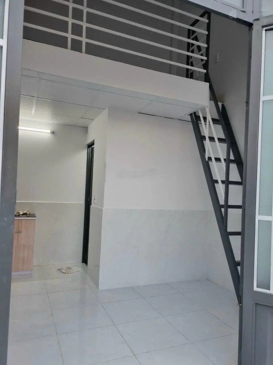 Bán dãy trọ Nguyễn Bình - DT 5.2x15,75m - 4 phòng thu nhập 11tr6/th - Cách Lotte Mart Q7 Tầm 8,5Km