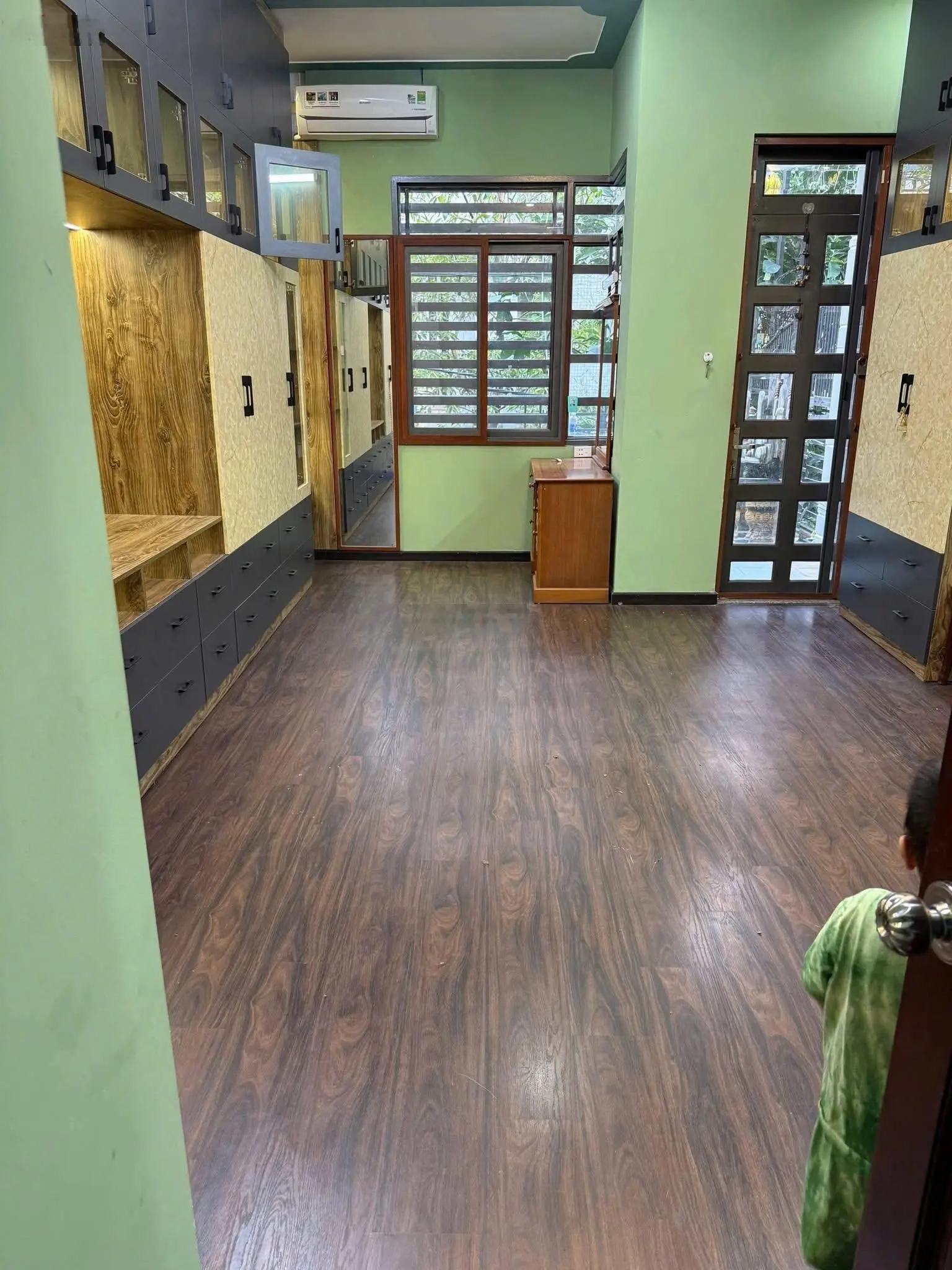 Giảm giá bán gấp nhà Lương Định Của-Bình Khánh-Q2, gần chợ Bình Khánh. 3tỷ450/73m2 cho thuê 21tr/th