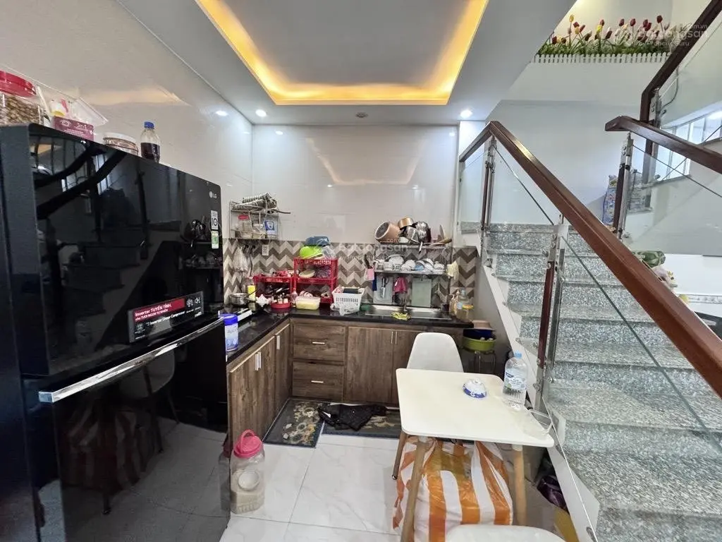 SẬP HẦMCăn Góc 3 Tầng Trần Cao Vân Siêu Víp- Kiệt Rộng, Nhà Đẹp Vuông Vắn chỉ Hơn 2 Tỷ
