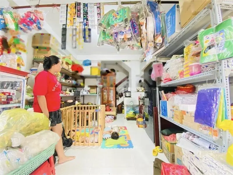 Chỉ 4.58 tỷ! Nhà 4 tầng, mặt tiền Bùi Quang Là, Phường 12, Gò Vấp. Ngay chợ
