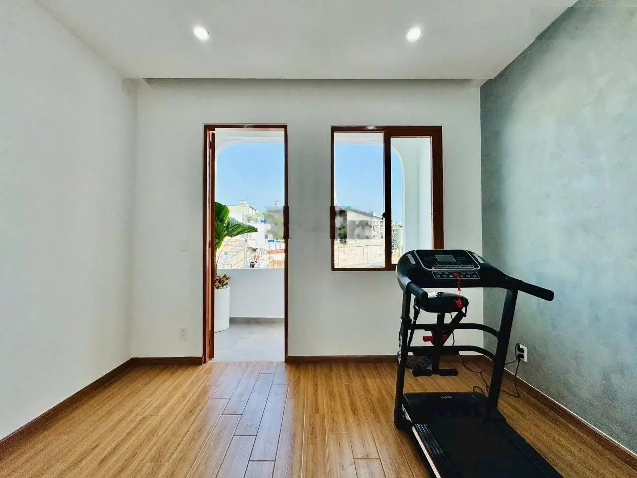 Nhà 4 tầng 46.4m2 đúc BTCT hẻm thông đường Đinh Bộ Lĩnh, P. 26, giá chỉ 6.95 tỷ