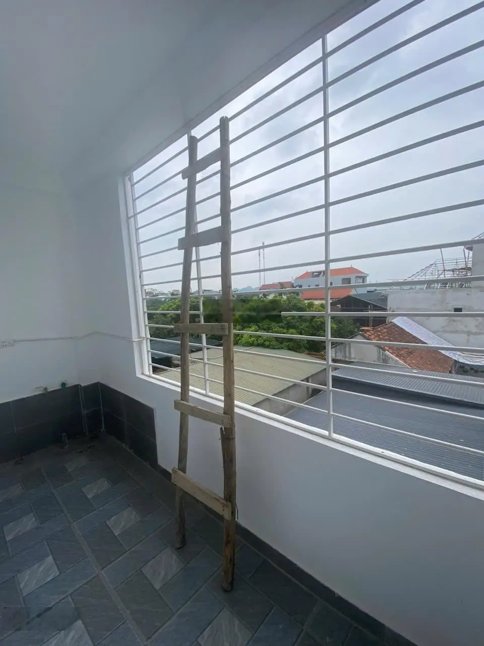 Giá Rẻ Nhất Chỉ 3 tỷ ,Nhà ở Yên Nghĩa -Hà Đông .DT 33m2*4 Tầng ,Full Nội thất