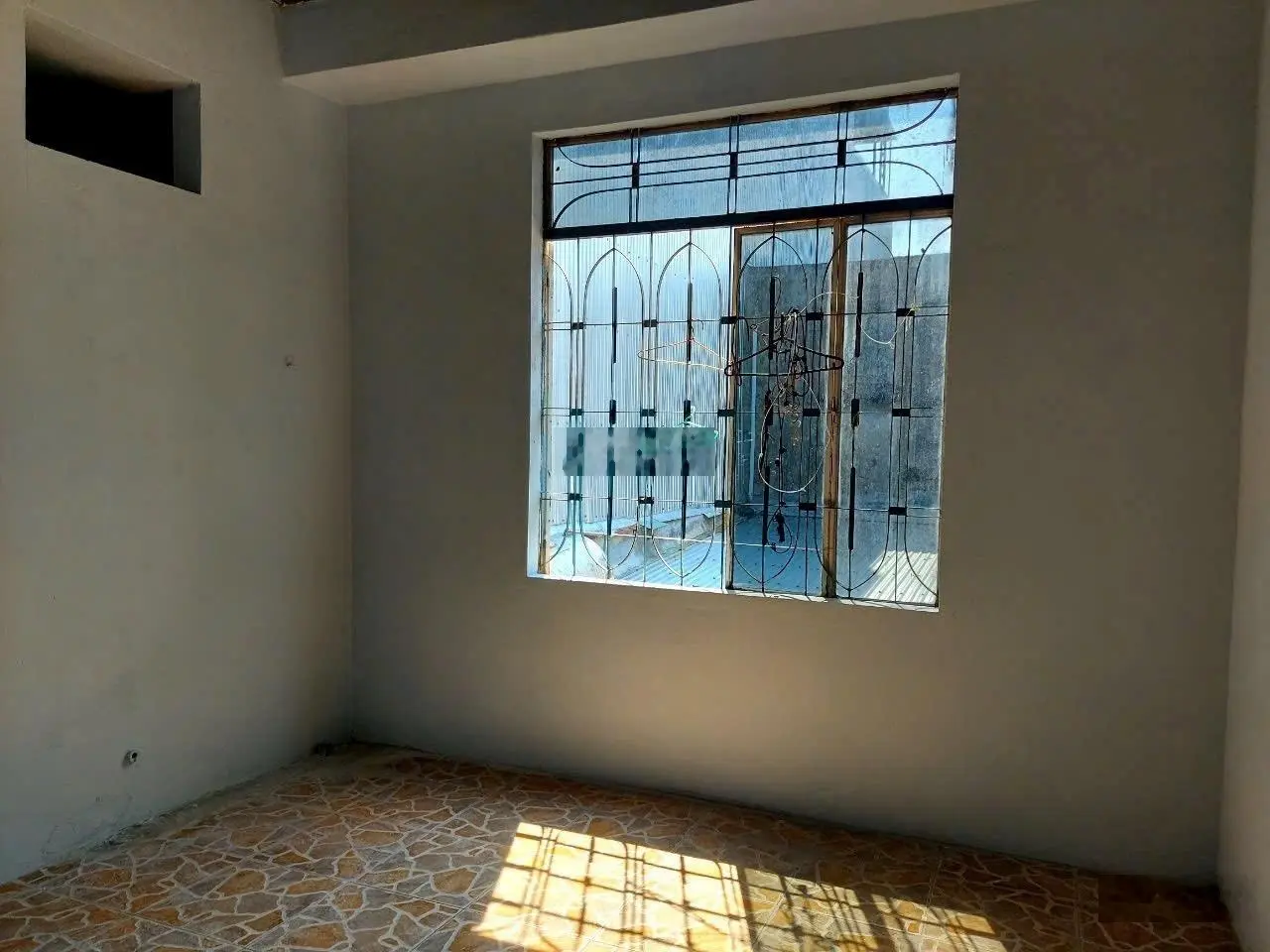 Bán nhà mặt tiền đường lê tấn trung , vị trí siêu đẹp .