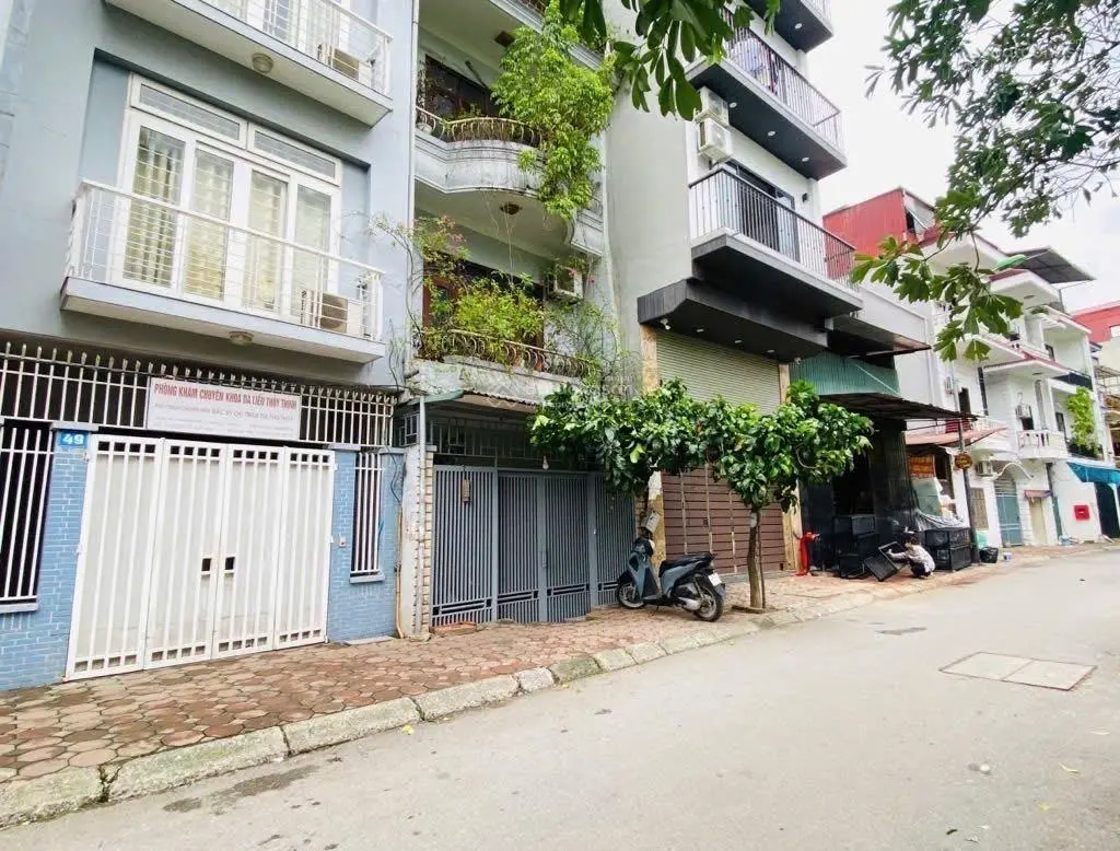 PHAN ĐÌNH GIÓT NGÕ TO HƠN PHỐ - 75M2 - 4 TẦNG - GARA ÔTÔ TRÁNH - VỈA HÈ KINH DOANH ĐỈNH