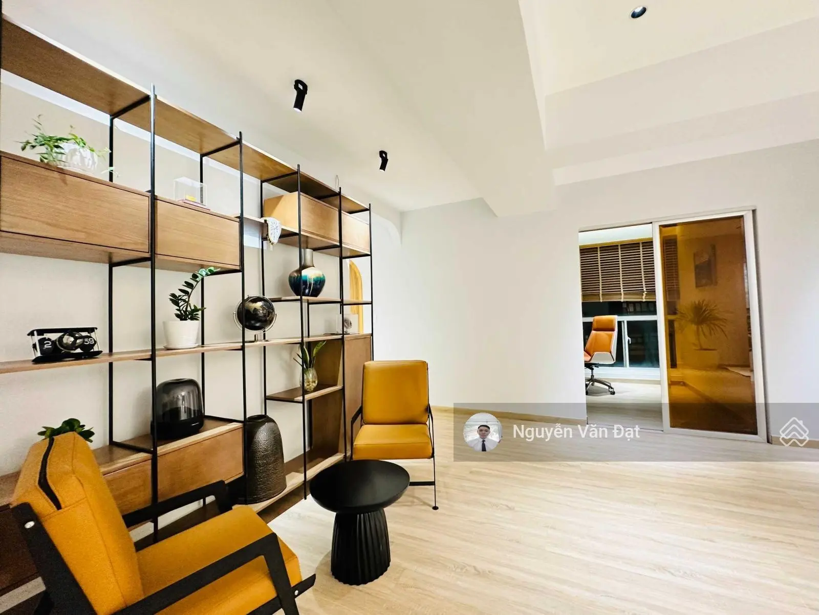 Bán căn hộ Riverside Residence, Q. 7 180m2, 4PN lầu cao view đẹp giá bán 10.3 tỷ. Call 0916 427 ***