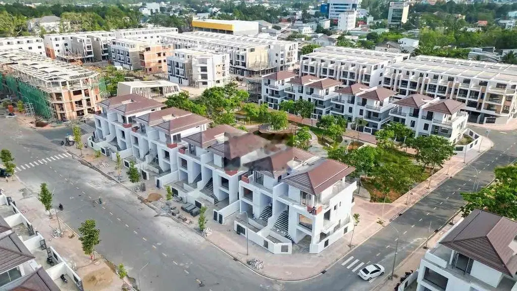 nhà phố liền kề