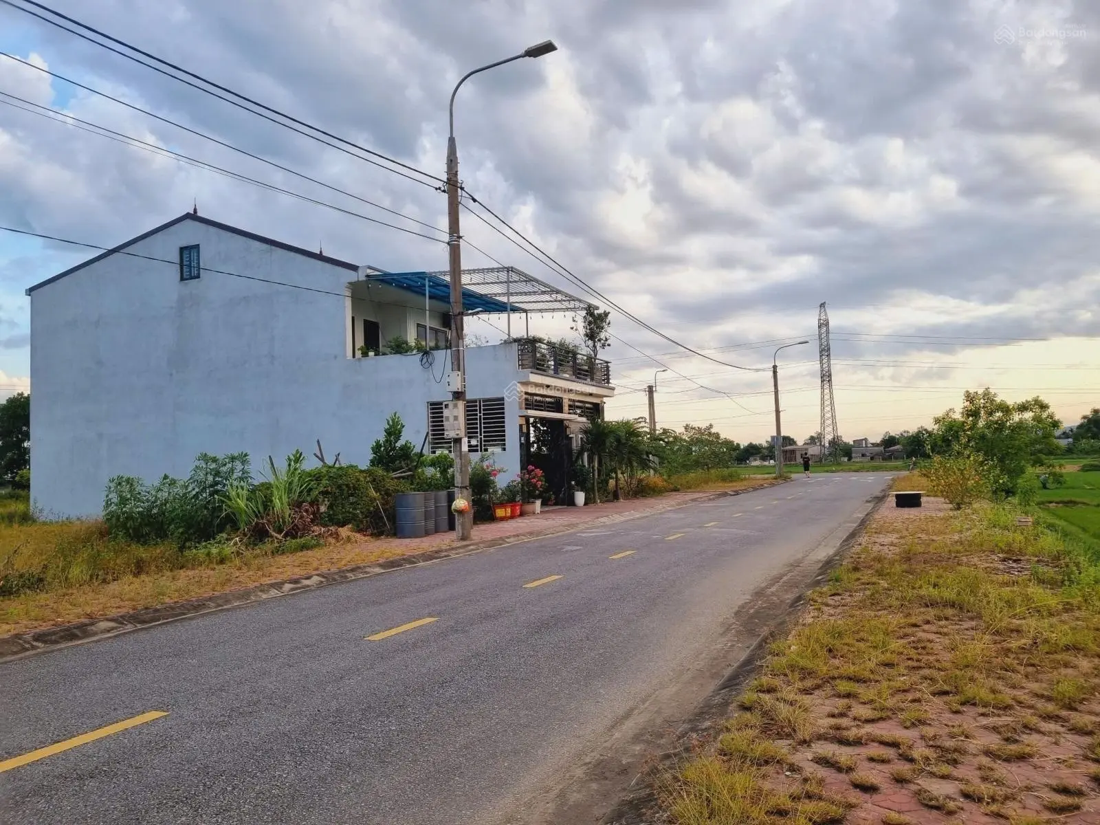 Đất khu quy hoạch Mai Lộc - Hưng Đông gần đường 72m, ủy ban, trường học. Dân góp, hạ tầng đẹp