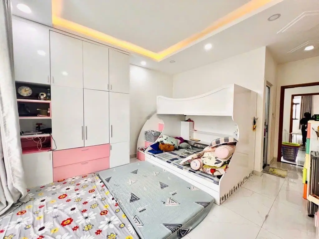 Nhà đẹp 5 tầng khu phân lô đường 12m Lê Văn Khương, Thới An, Quận 12