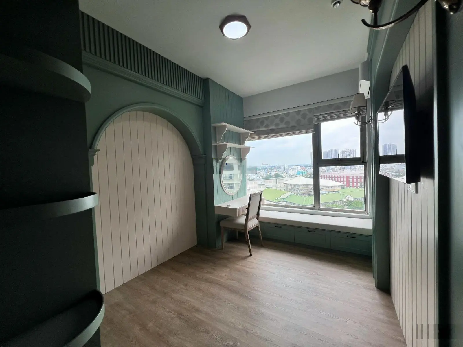 Bán căn hộ cao cấp The Peak Midtown Phú Mỹ Hưng, 81m2 2PN - 2WC, nhà mới, đẹp giá bán rẻ 7,3 tỷ vnđ