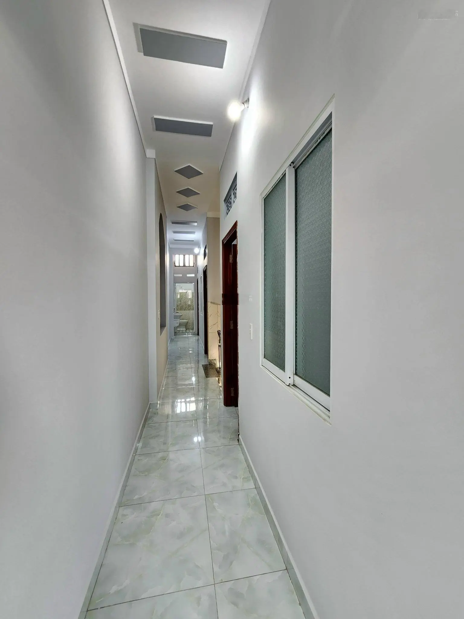 3ty34TL 72m2(4x18) bán nhà MTKD cách chợ 200m, gần ngã tư Miếu Ông Cù, p. Bình Chuẩn, TP. Thuận An