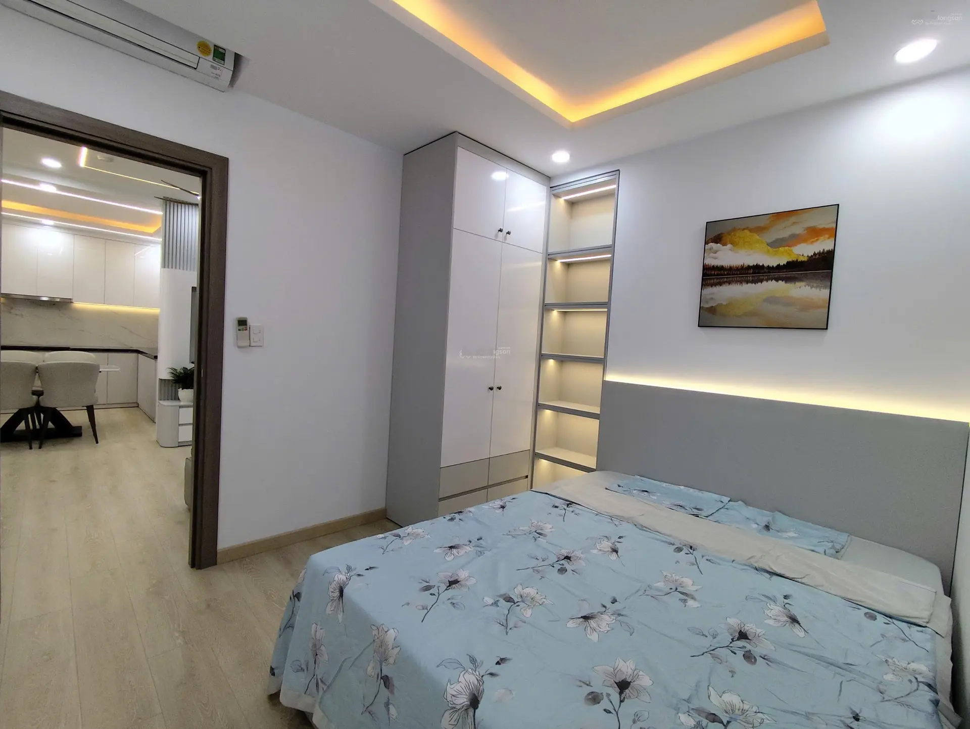 Chủ nhà gửi bán căn góc 2 mặt tiền toà nhà mường thanh viễn triều, dt 66m2 giá bán 2,3 tỉ