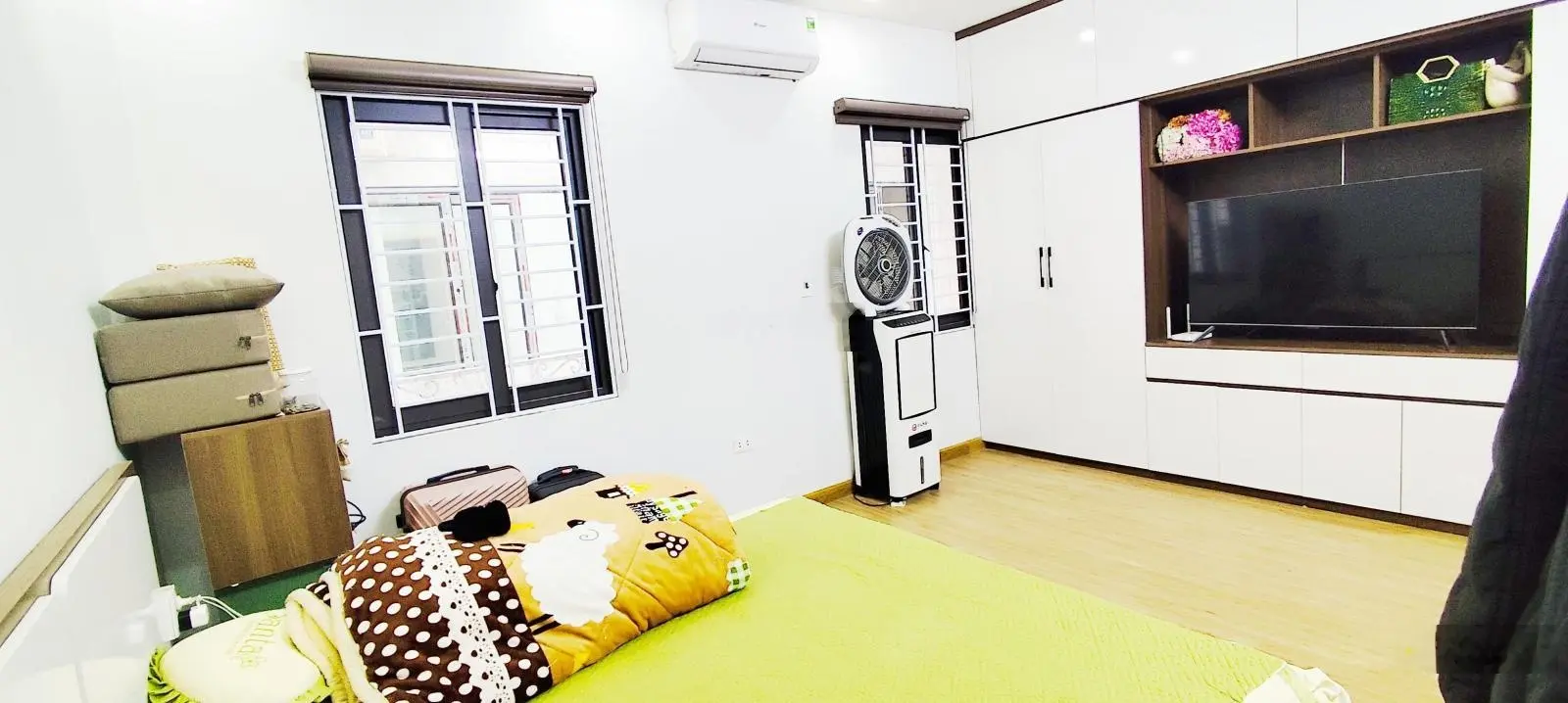 Nhanh! RẺ NHẤT Cầu Giấy! Ngõ 36 Dịch Vọng Hậu Cầu Giấy, 33m2*4 tầng, hơn 6 tỷ, nhà đẹp ở ngay!