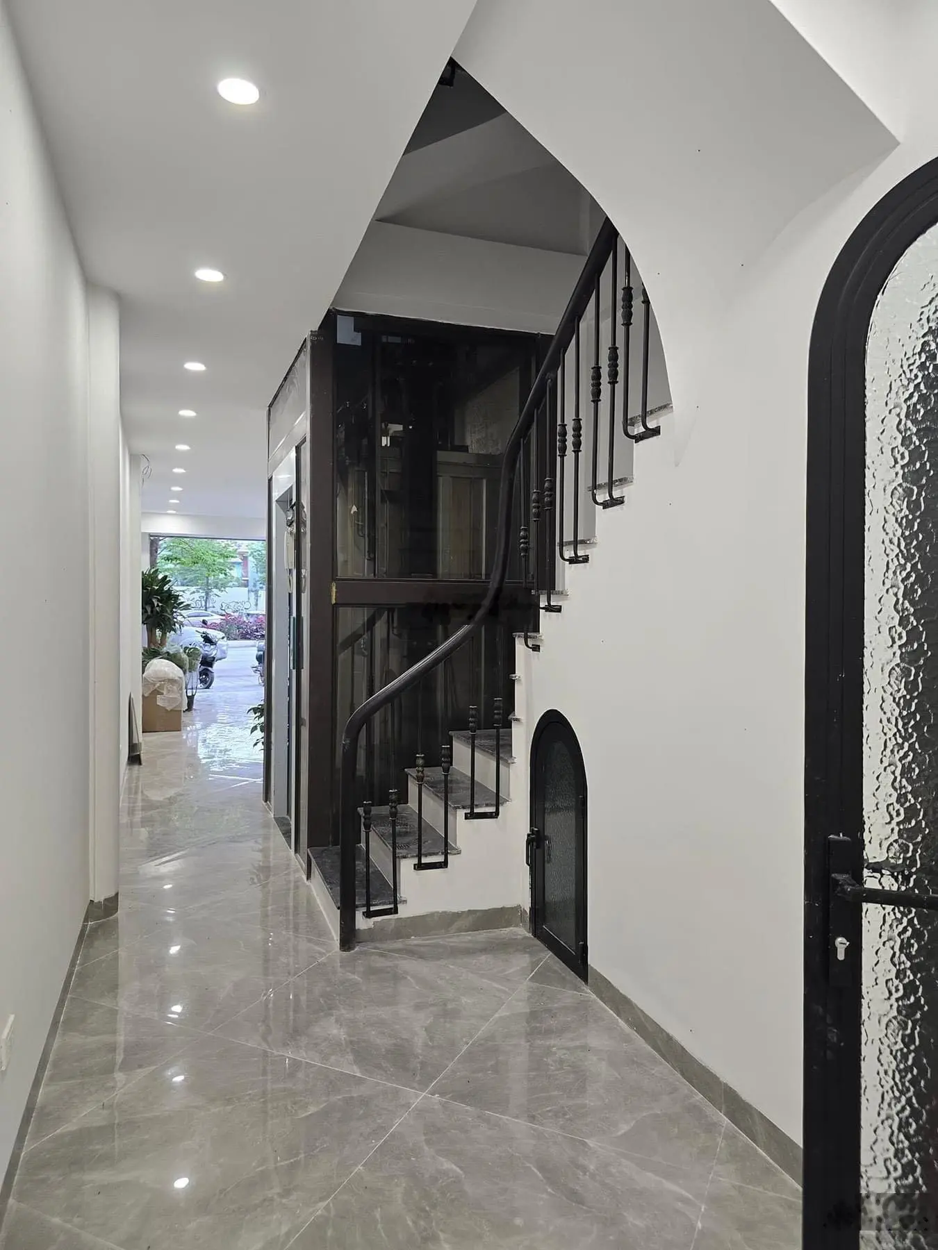 Giảm sốc 3 tỷ, đẹp nhất mặt phố Minh Khai HBT - Cung điện giữa lòng Hà Nội, KD sầm uất ngày đêm