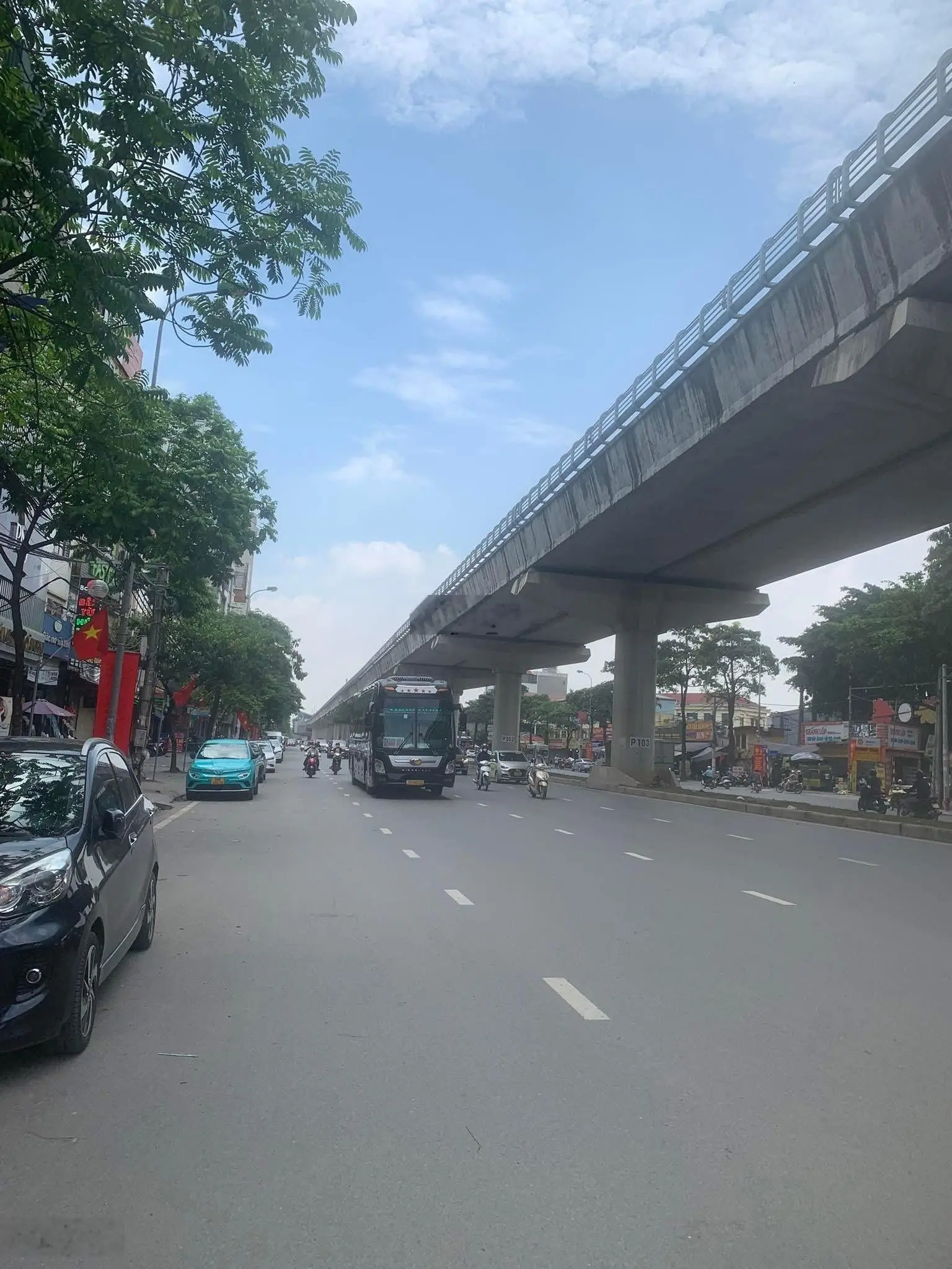 Cắt Lỗ Cần tiền bán gấp,nhà dân xây mới 5tầng TM ,Ngõ thông ,nông gần phố DT 48 m2 8P ngủ,10tyx CTL