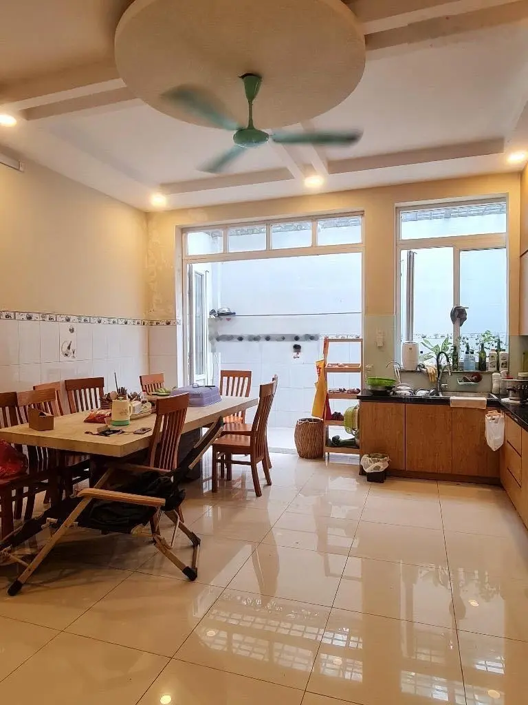 Bán gấp nhà 4 tầng MT KDC Phạm Thế Hiển, đường 12m, DT 120m2, tặng full NT, HC đủ, chỉ 7.99 tỷ