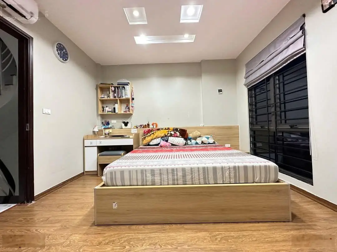 Quá đẹp, khu dịch vụ Cây Quýt, Hà Đông, DT 50m2, 5 tầng giá 11.6 tỷ, ôtô tránh, kinh doanh, an sinh