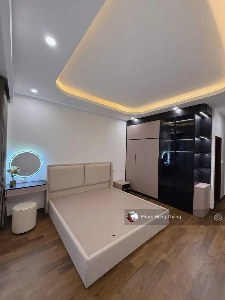 Bán nhà phố Kim Ngưu, Hai Bà Trưng, 45m2 5 tầng, thang máy, gara ô tô. Kinh doanh, giá hơn 14 tỷ