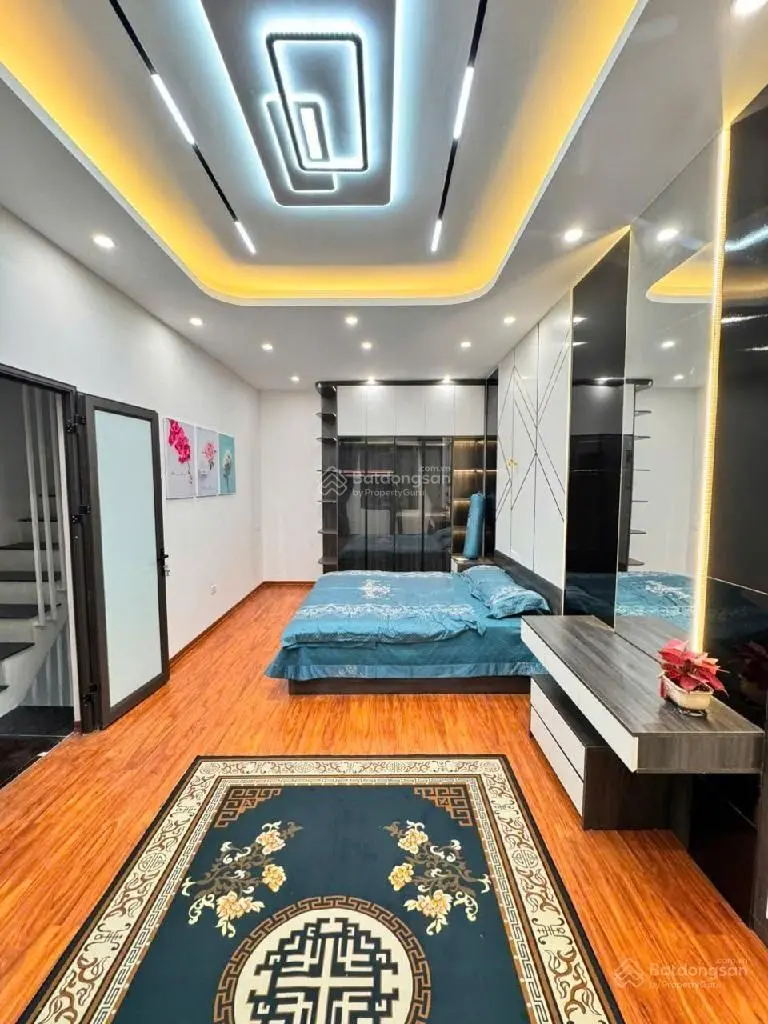 Tô Hiệu! Cầu Giấy, 1 nhà ra phố, full nội thất, hiếm nhà bán, xem là thích!