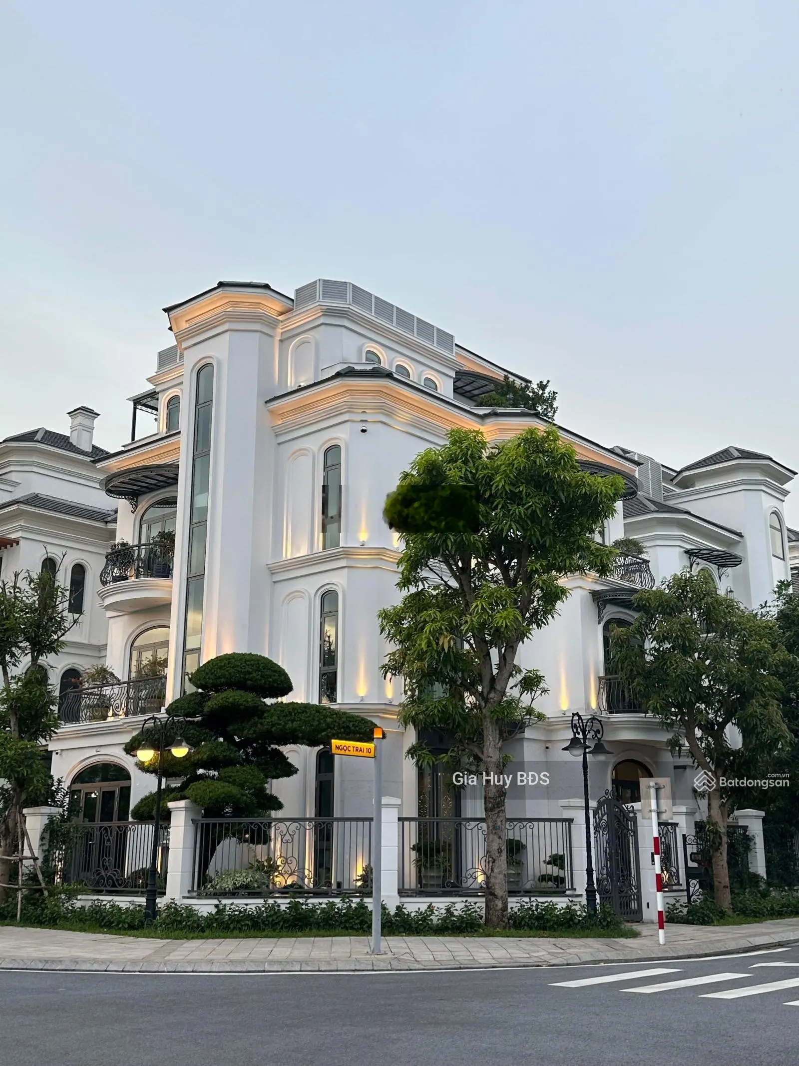 Cực rẻ bán căn đơn lập Ngọc Trai 300m2 tại Vinhomes OceanPark,vị trí gần công viên,hồ, giá chỉ 60tỷ