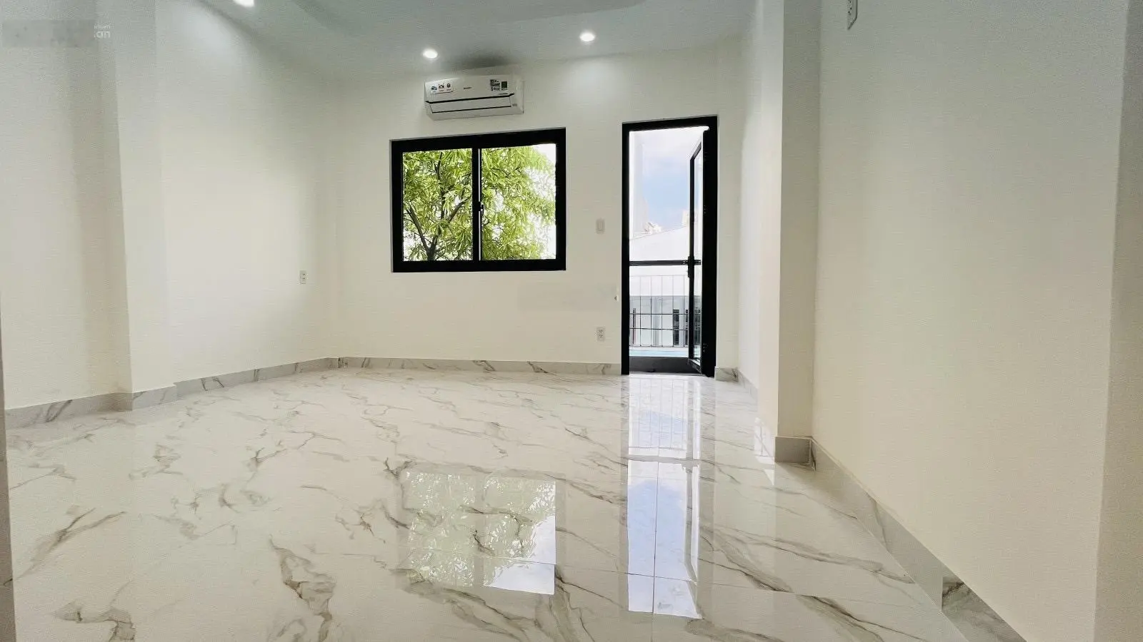 Bán nhà đẹp HXH Dương Bá Trạc - 66m2 ôtô ngủ Nhà - khu dân trí, an ninh - hoàn công đầy đủ