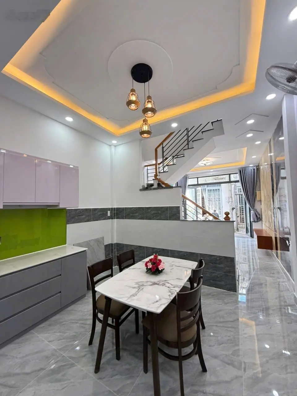 Bán nhà 4x10 m, nở hậu 6m, liền kề Gò vấp, vị trí trung tâm sầm uất nhất Q12.