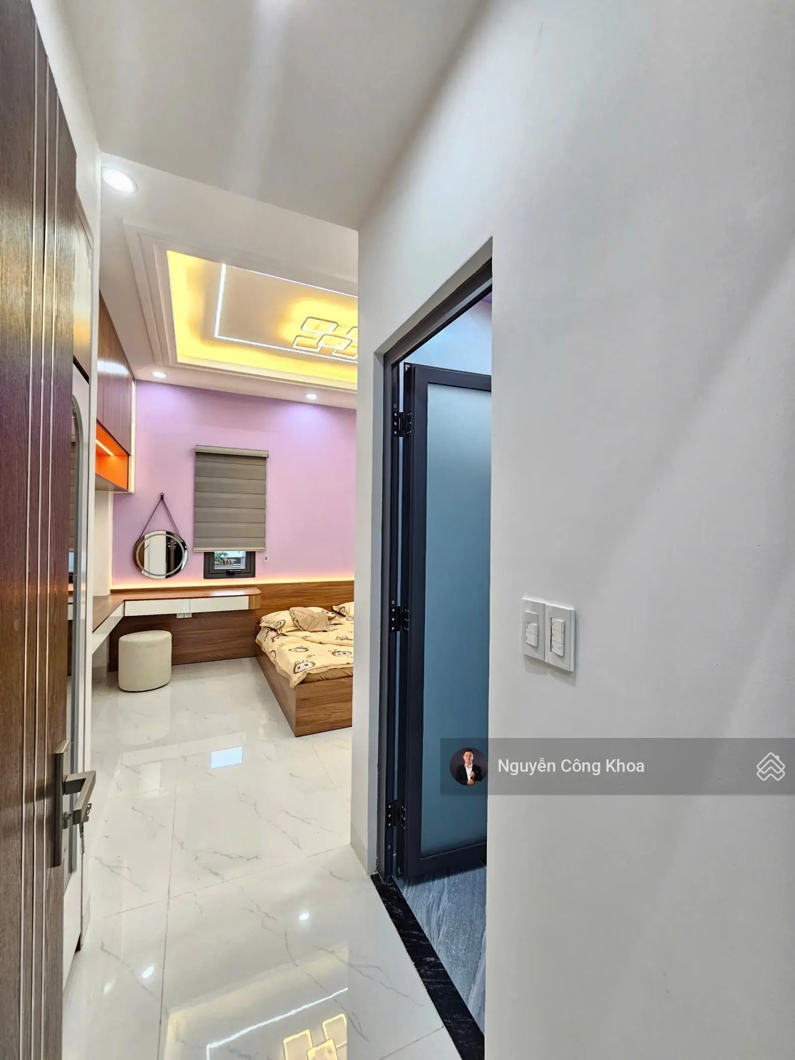 Bán nhà đúc 3 tấm mẫu hiện đại, sân ô tô, 4 phòng ngủ, đầy đủ nội thất, KDC P. Bình Chuẩn, Thuận An