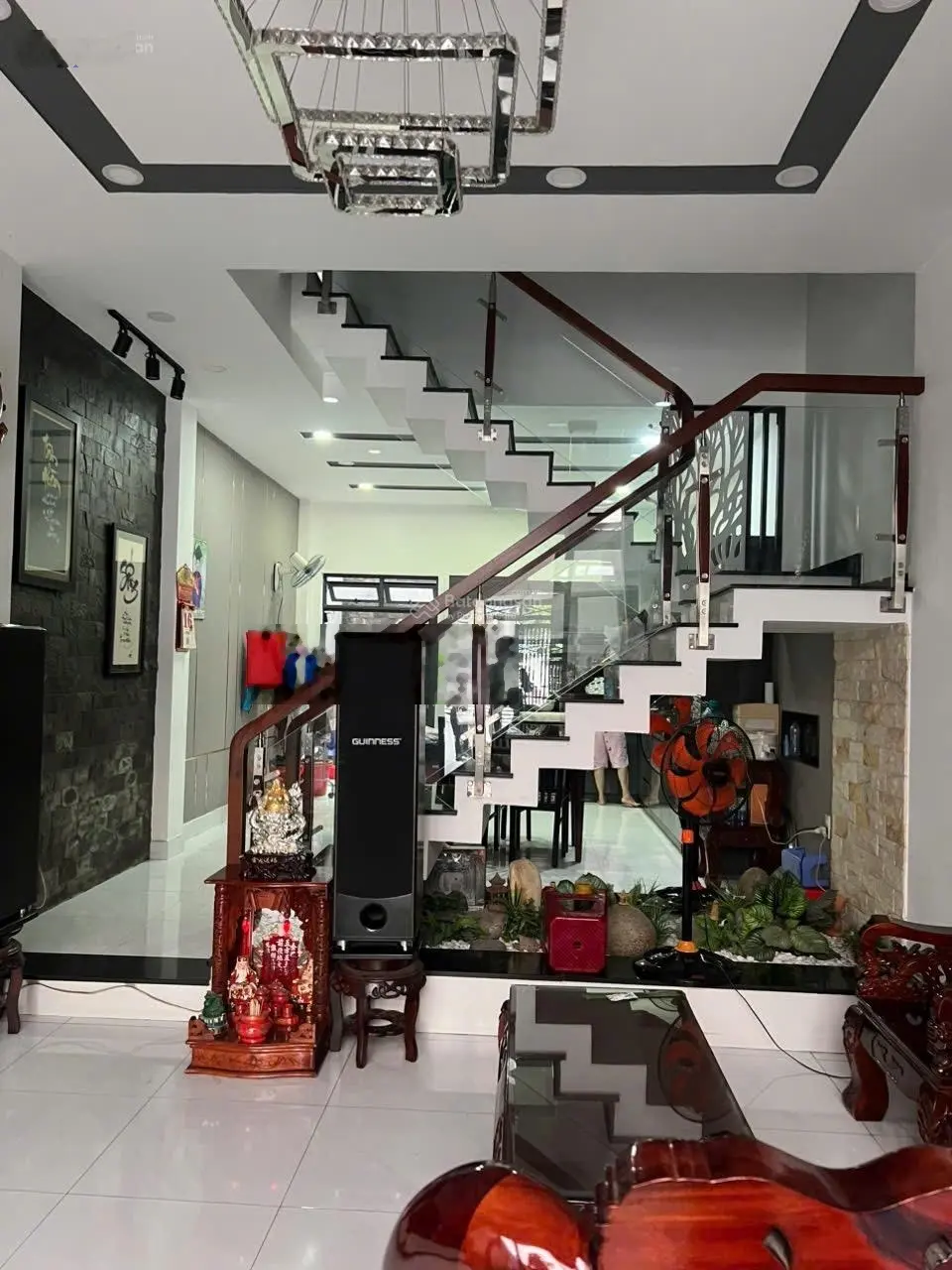 Nhà mặt tiền đường lớn thông Nguyễn Duy Trinh và chợ 39, Bình Trưng Tây Q2, 88m2 4 tầng chỉ 11,5 ty