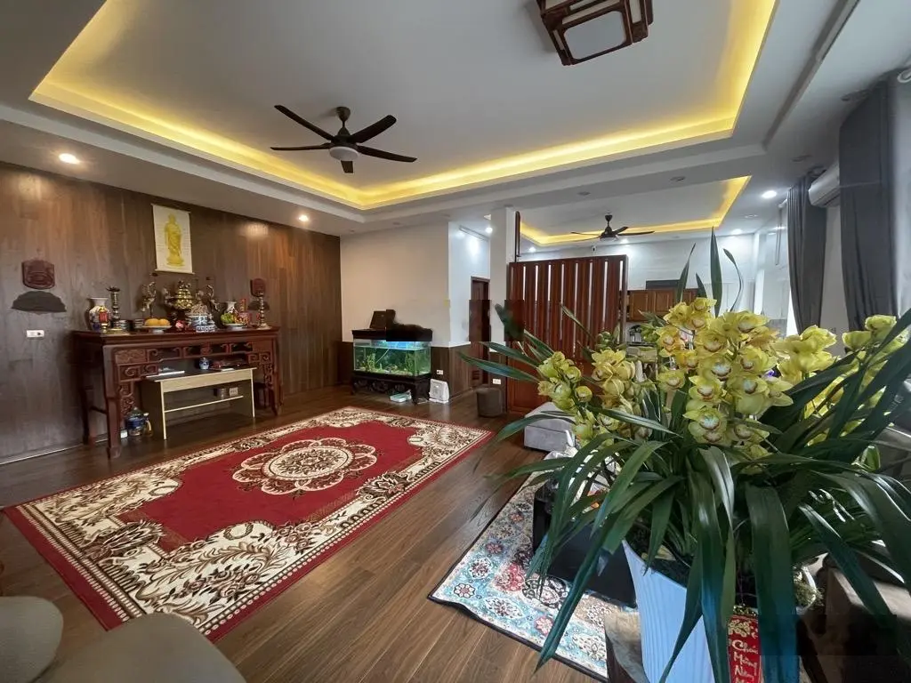 BIỆT THỰ VƯỜN AN YÊN 120m2/ 2 tầng/ 13.6 tỷ - Lưng Tựa Sơn, Mặt SÁT Hồ, Đường 10M,THOÁNG VĨNH VIỄN