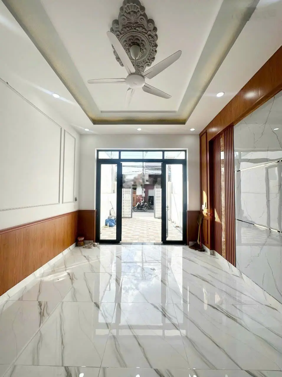 Chủ gởi bán nhà đã hoàn công mặt tiền kinh doanh đường Huỳnh Mẫn Đạt P. Hóa An, DT 84,5m2, sổ riêng