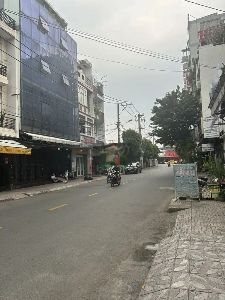 MT kinh doanh Lê Liễu 6x20 đúc 4 lầu có thang máy