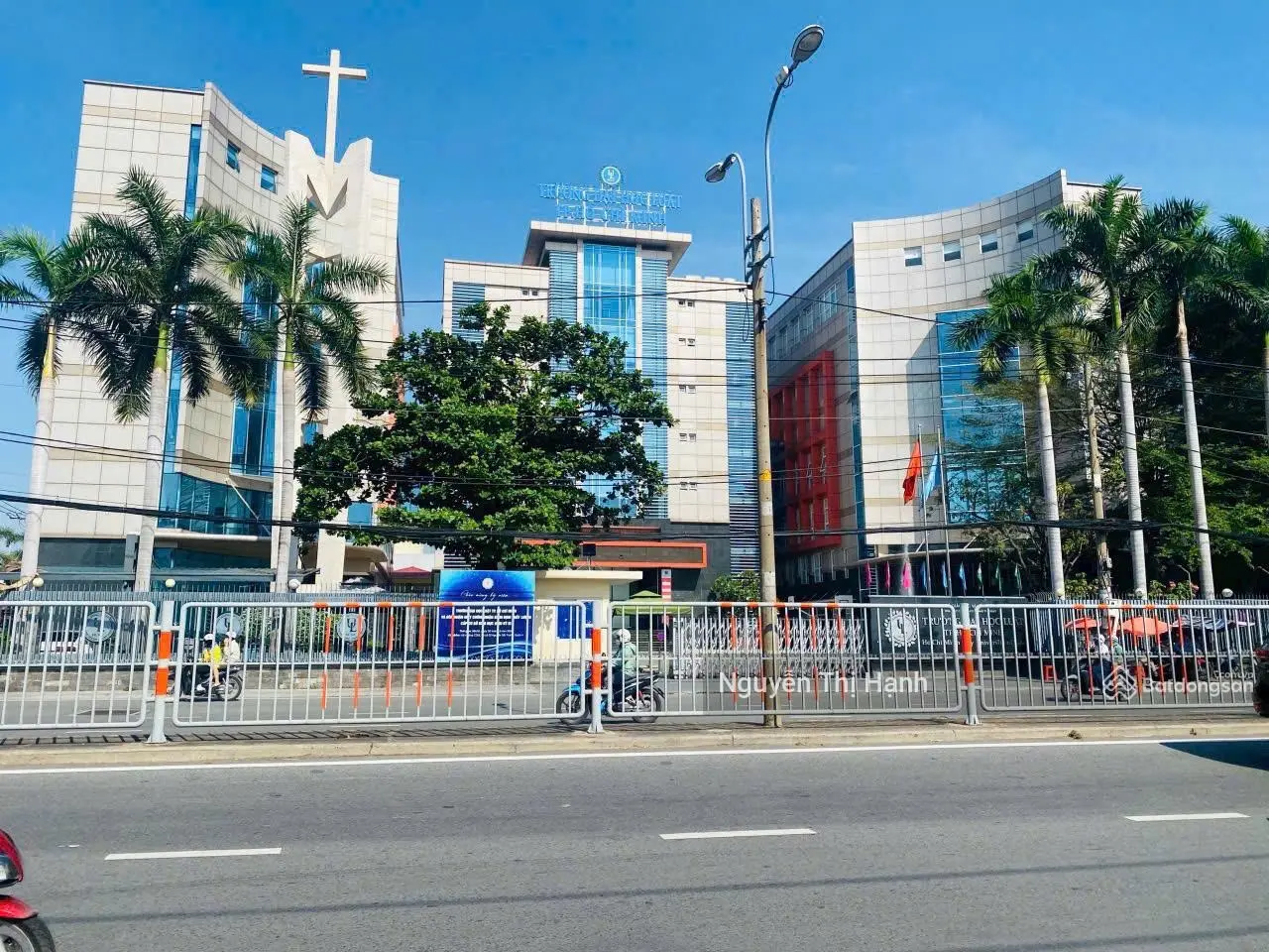 Bán nhà khu ĐH Luật, đường Quốc Lộ 13, P. Hiệp Bình Chánh, Tp Thủ Đức, Ngay chợ Bình Triệu
