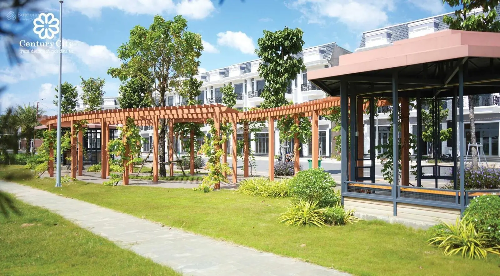 Đất Bình Sơn đường đi sân bay quốc tế, 100m2 full thổ cư giá 1,550 tỷ sổ hồng vĩnh viễn