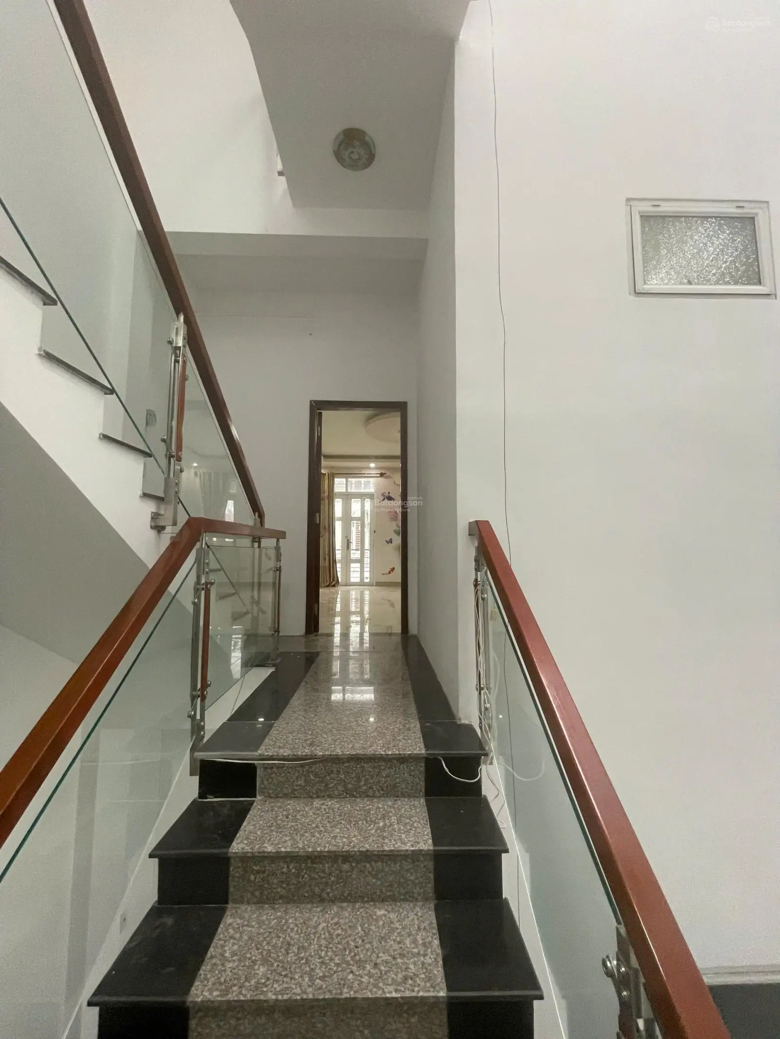 Bán nhà riêng 9,8 tỷ, 96,2 m2, 5PN, 5WC tại Đường 14, Bình Trưng Tây, Q2, HCM đẹp, nhiều tiện ích