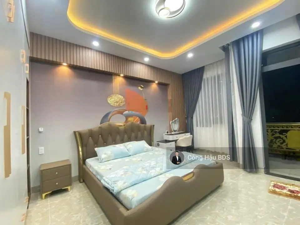 Nhà Trệt- 3 Lầu Vừa Hoàn Thiện KDC Phú Hồng Thịnh, Tp. Dĩ An. Gồm 4PN-5WC. Giá: 6.5 Tỷ TL