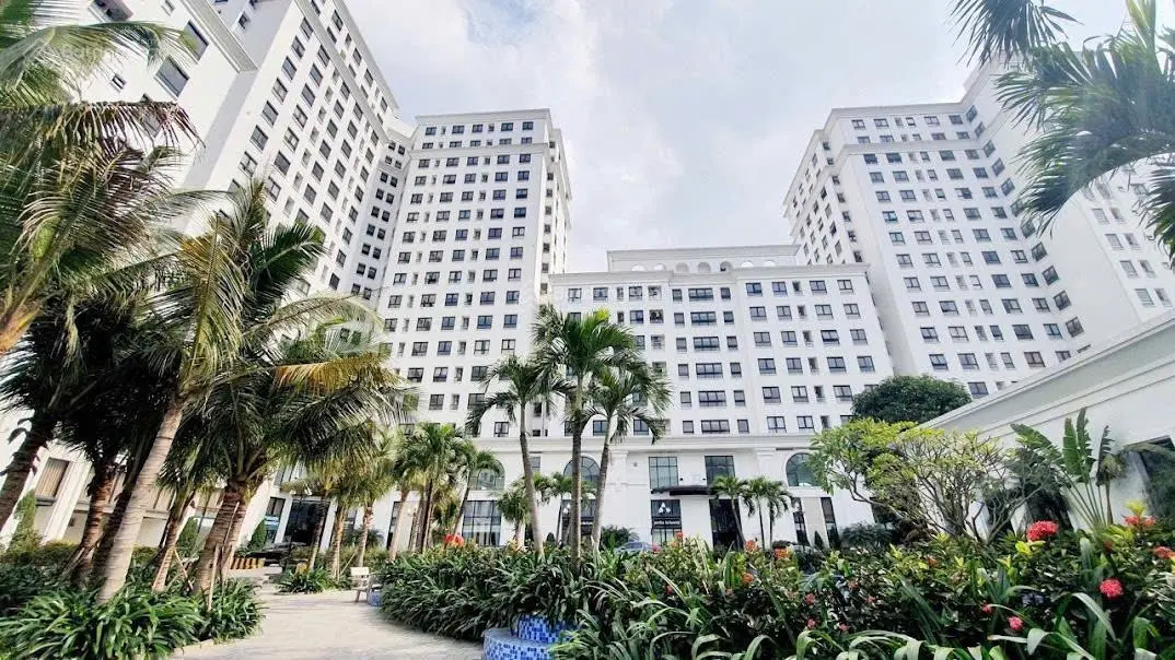 Chính chủ gửi bán căn hộ 2pn 78m2 Eco City Việt Hưng. View cực đẹp. Giá cực tốt