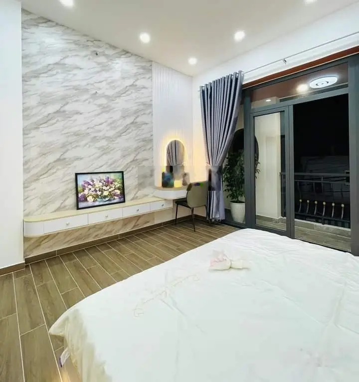 Bán căn nhà Phạm Văn Chiêu, Phường 14, Gò Vấp 53,4m2 giá 3ty250 sổ sẵn