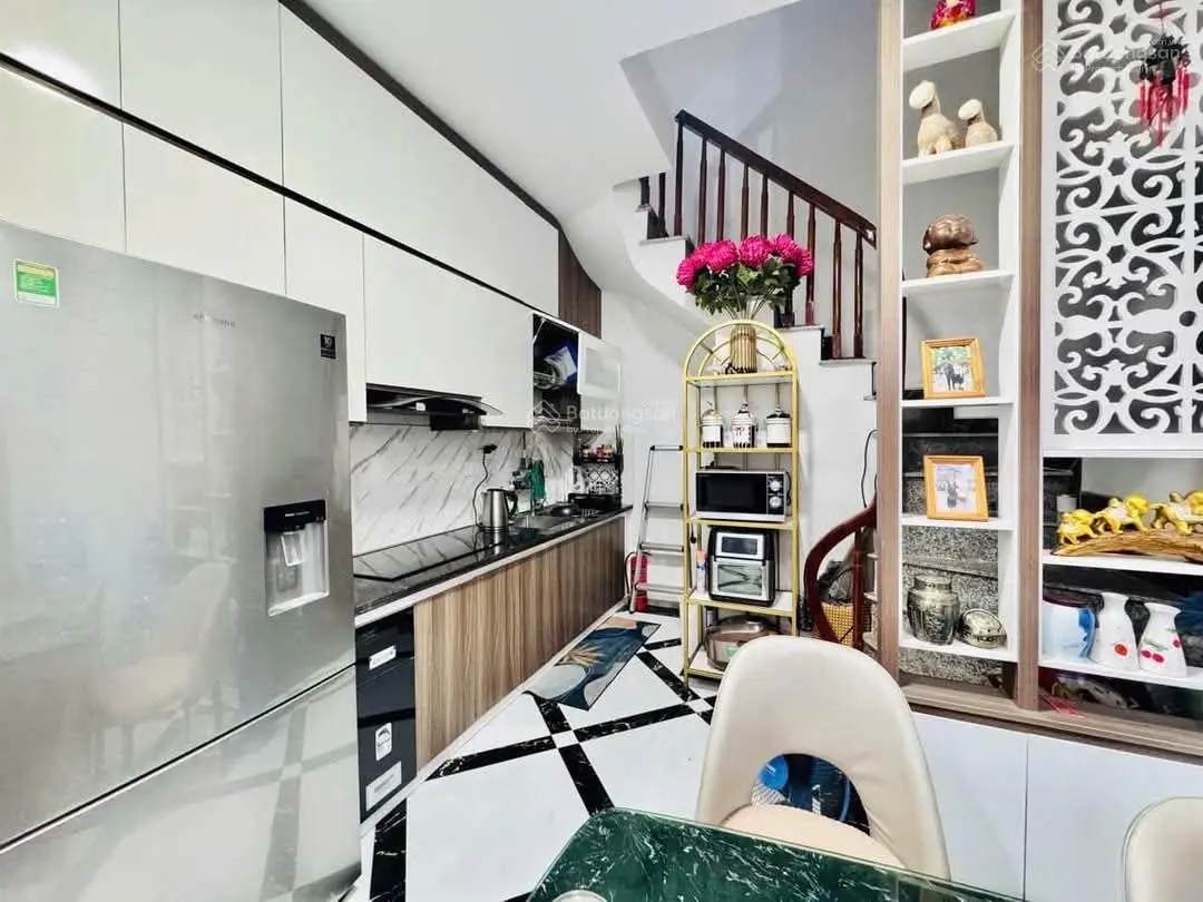 Bán nhà riêng 36m2, 7,2 tỷ, Đường Xuân La, Tây Hồ, Hà Nội